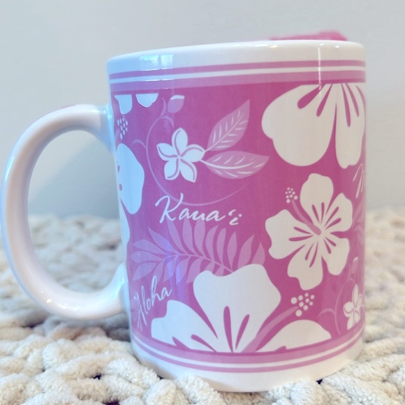 Treasures of Aloha ceramic mug - Picture 3 of 8